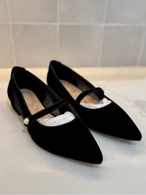 Black Velvet Pointed-Toe Mary Jane Flats